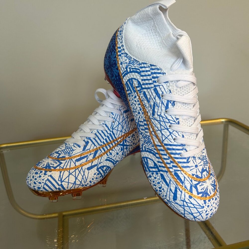 Kids Athletic Outdoor Indoor Comfortable Soccer Shoes Boys Football Size 3